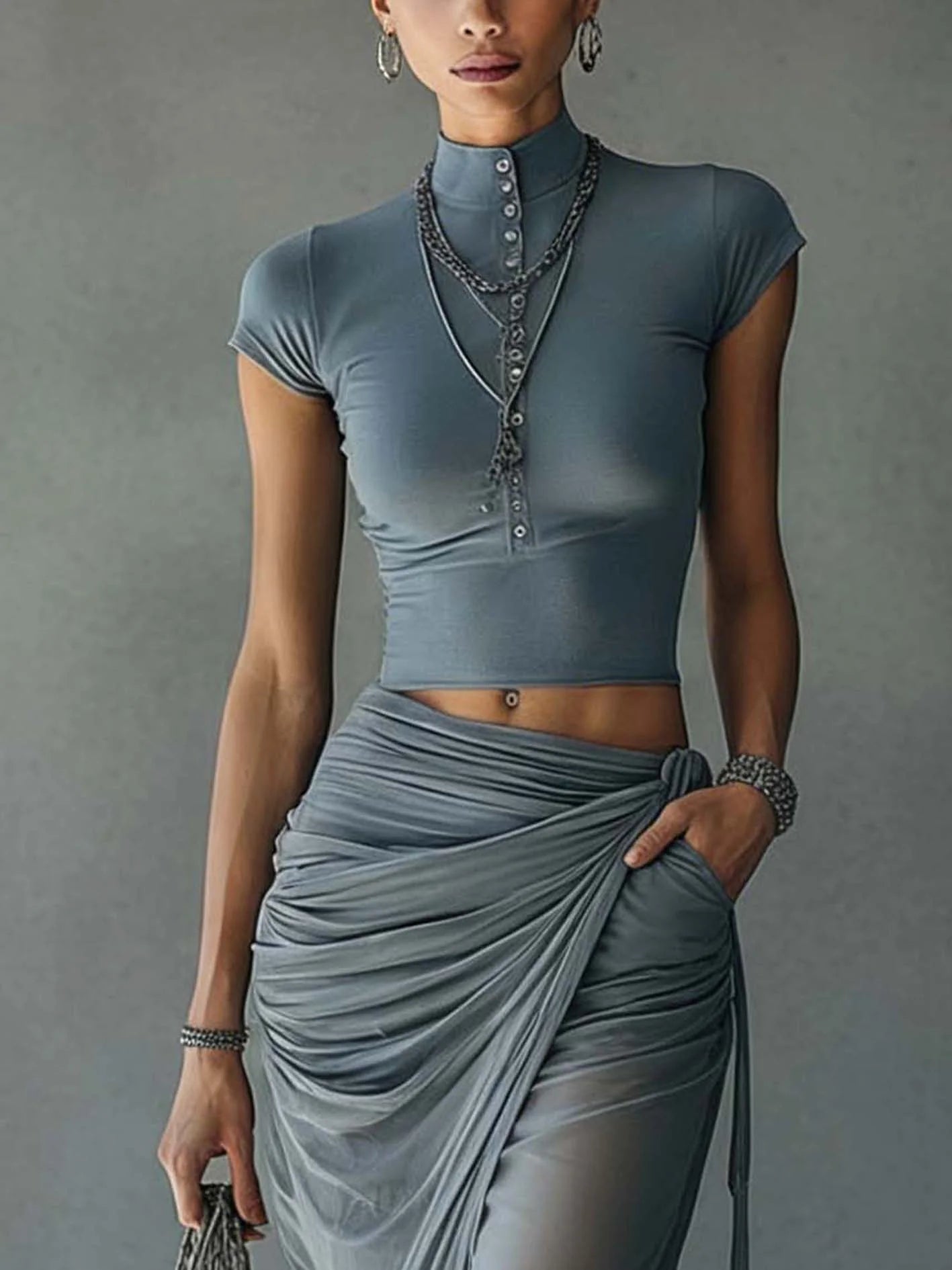 Sofia™ | Set Top Blu Corto e Gonna Drappeggiata in Rete