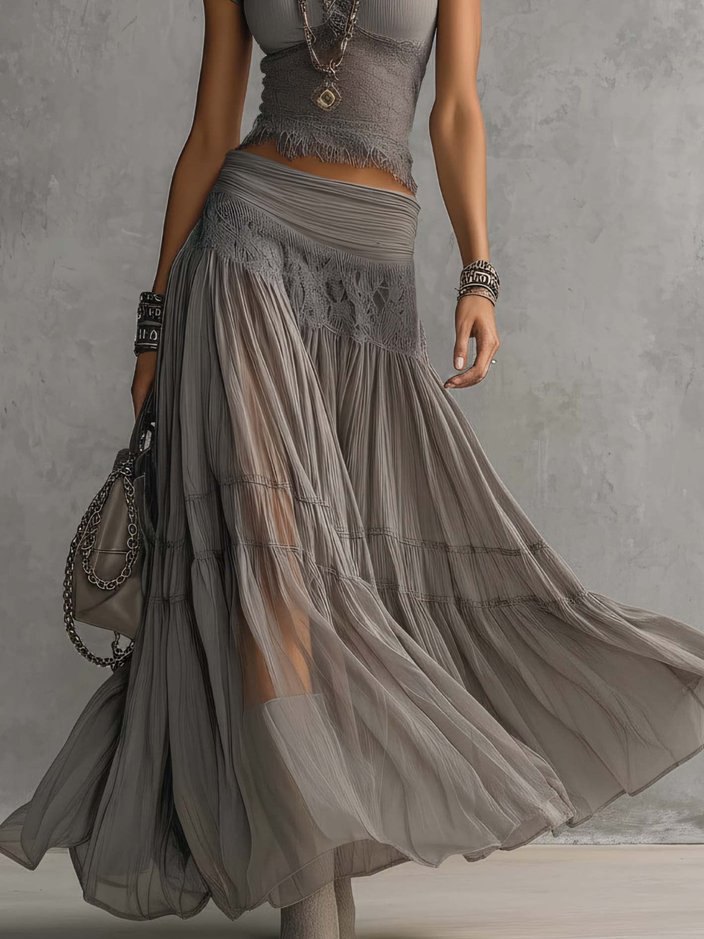 Alessia™ | Set Top in Pizzo e Gonna Maxi Plissettata