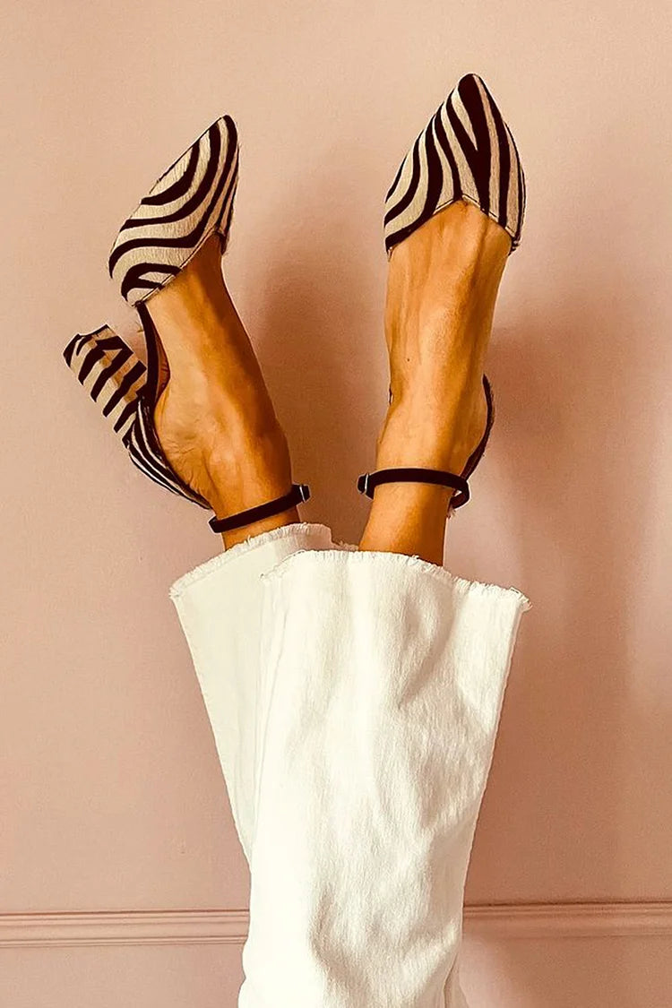 Elle™ | Tacchi a Punta con Stampa Zebra