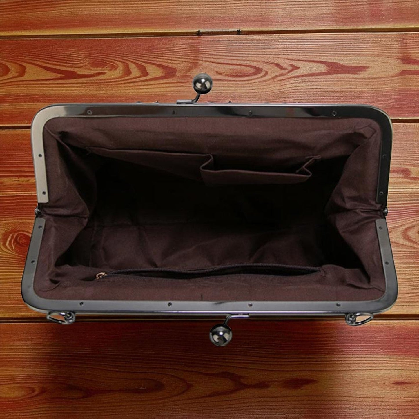 Borsa vintage con chiusura a scatto