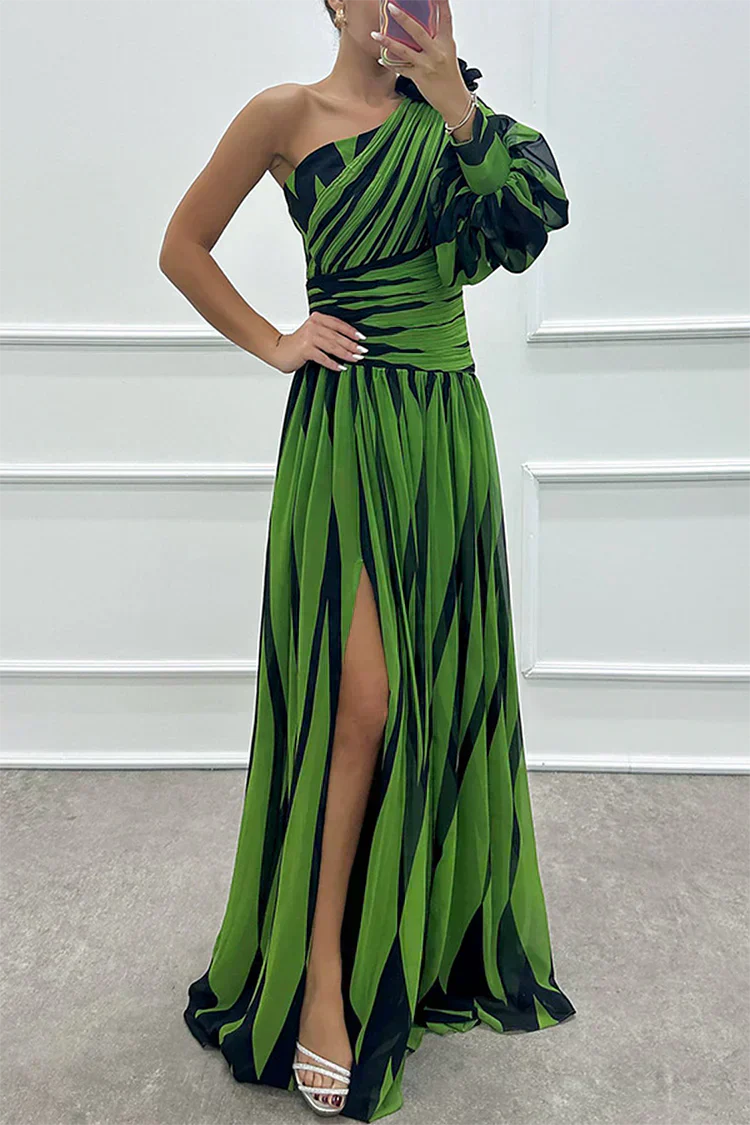 Chiara™ | Abito Maxi a Righe con Spalla Scoperta