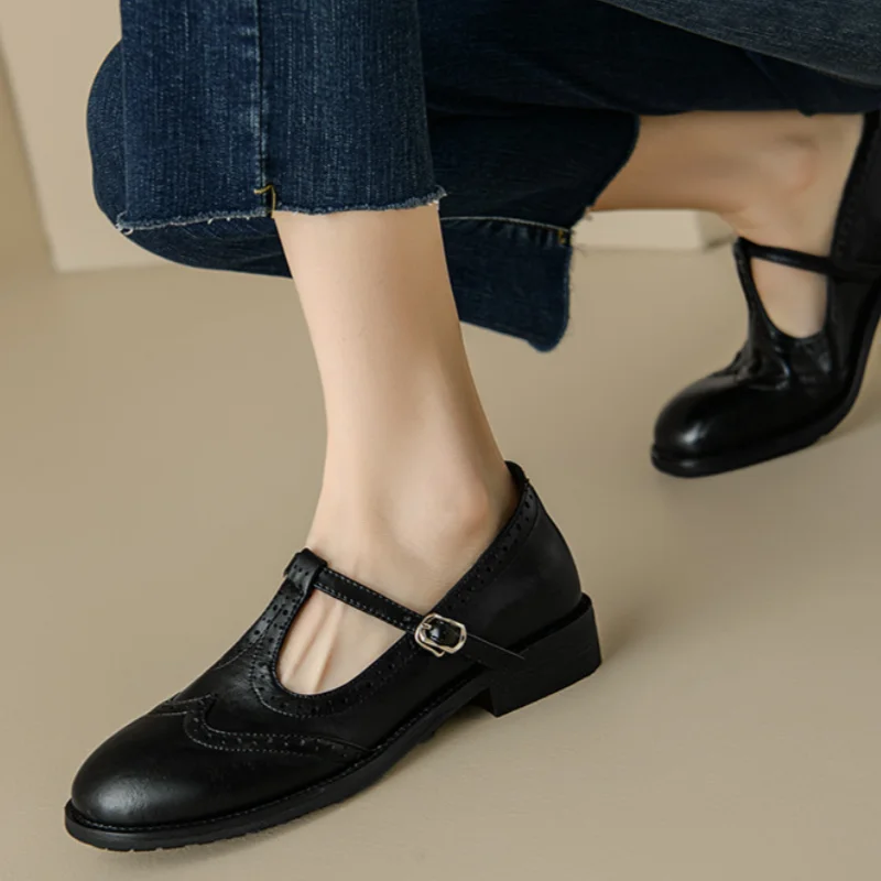 Sarah™ | Eleganti Mary Jane con cinturino a T