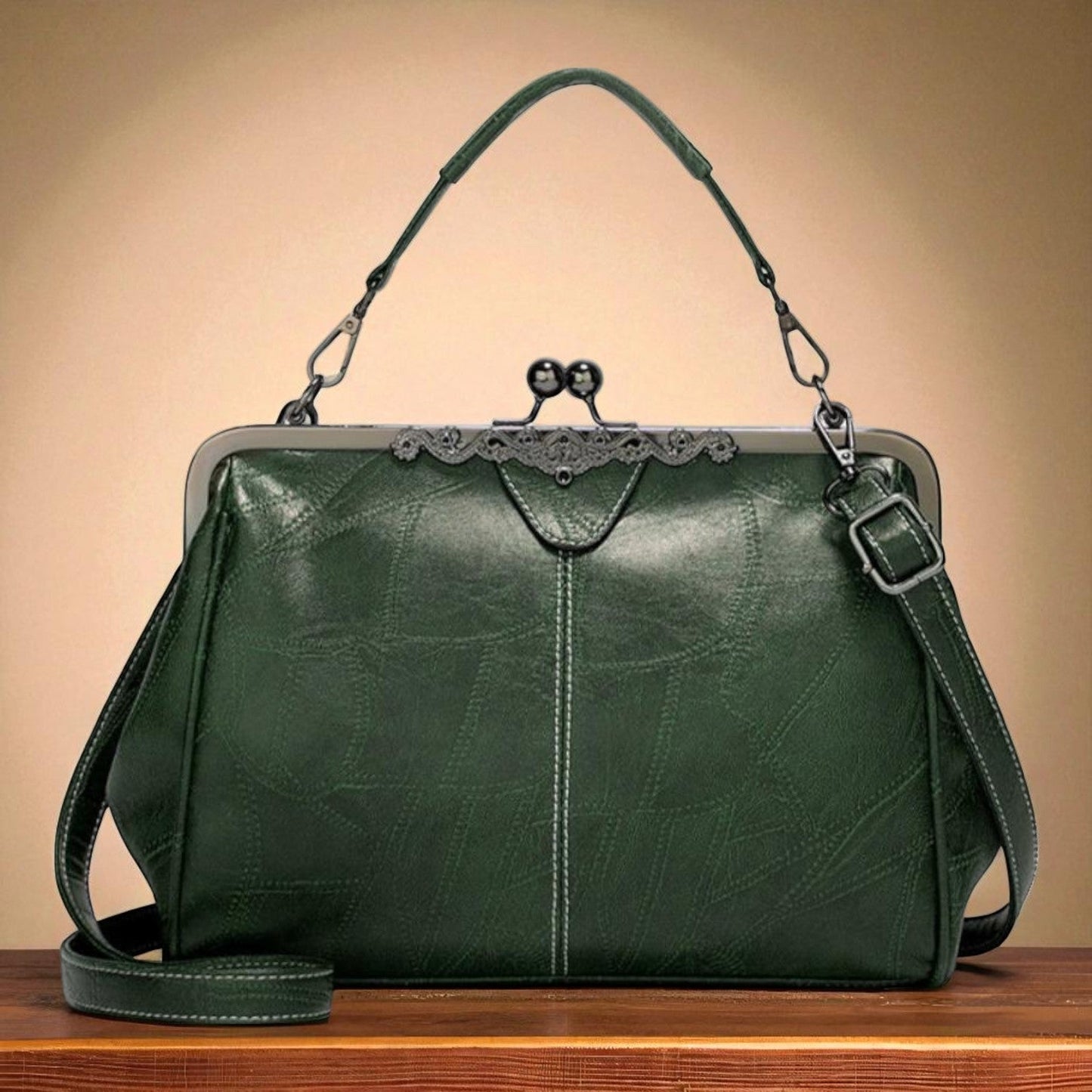 Borsa vintage con chiusura a scatto