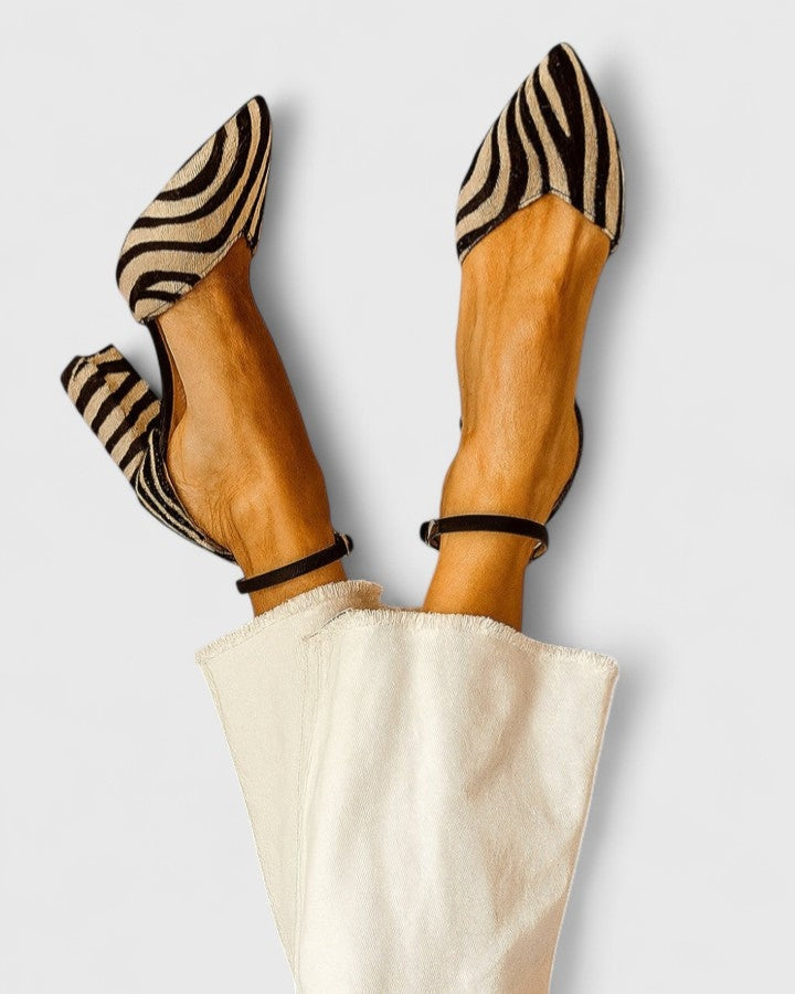 Elle™ | Tacchi a Punta con Stampa Zebra