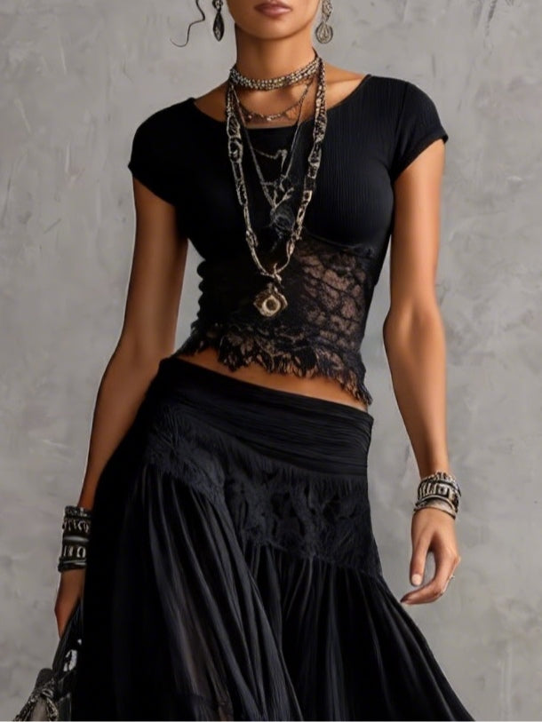 Bianca™ | Top Nero in Pizzo Trasparente con Gonna Maxi Plissettata